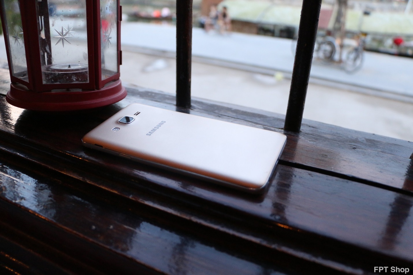 Galaxy On7, FPT Shop ảnh 4 Galaxy On7, FPT Shop anh 4