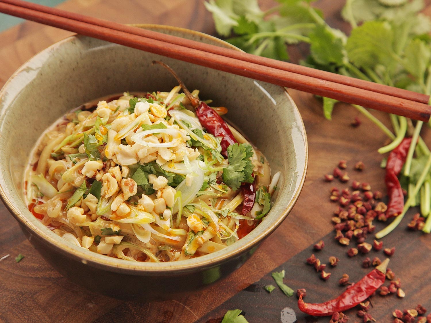 Kho nhu san xuat mi an lien hinh anh