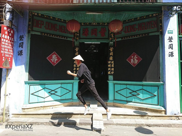 Hoi An qua ong kinh Xperia XZ anh 7