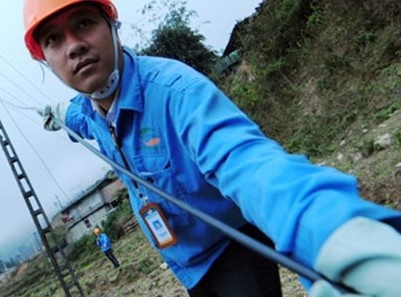 Viettel du kien phu Internet cap quang 70% ca nuoc hinh anh