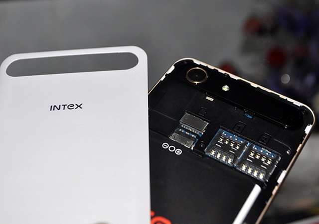 Intex Aqua View anh 6