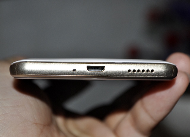 Intex Aqua View anh 7