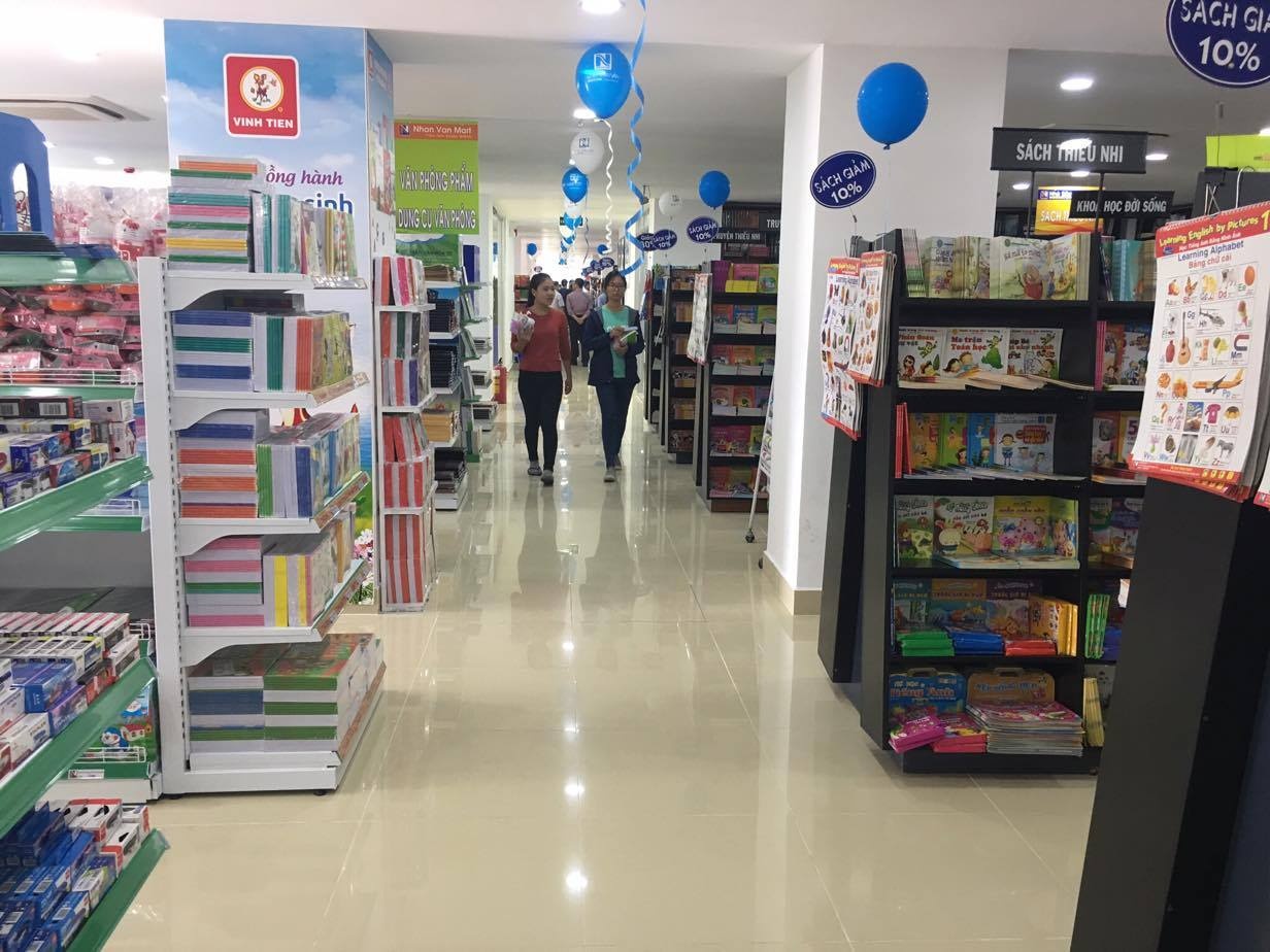 nha sach da tien ich quan 9 anh 1