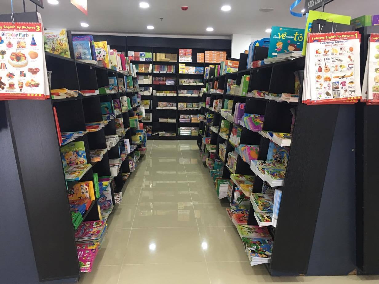 nha sach da tien ich quan 9 anh 2