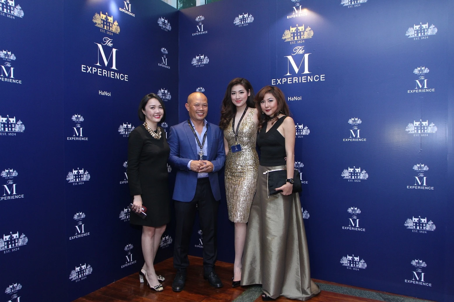 The M-Experience anh 7