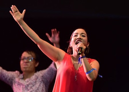 My Linh, Scorpion dem den san khau da sac mau cho 'Gio mua' hinh anh