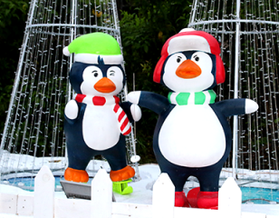 Don Giang sinh tai lang Nha tuyet phuong Bac giua AEON Mall hinh anh