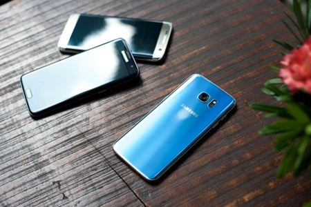 Samsung ky vong vao S7 Blue Coral dip cuoi nam hinh anh