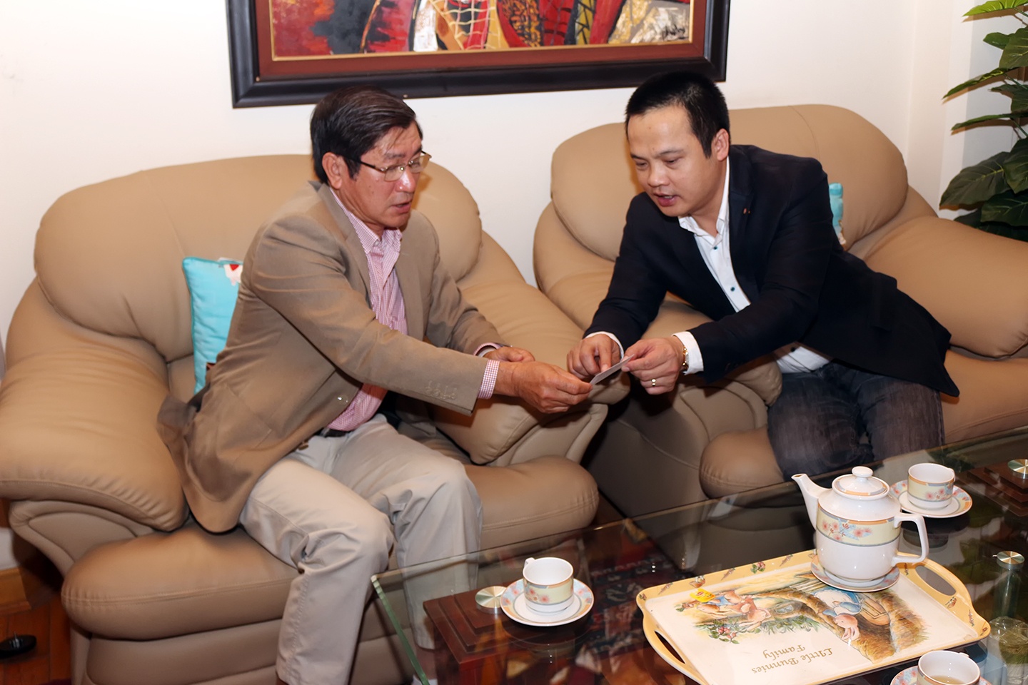 FPT Telecom can khai thac loi the noi dung anh 1