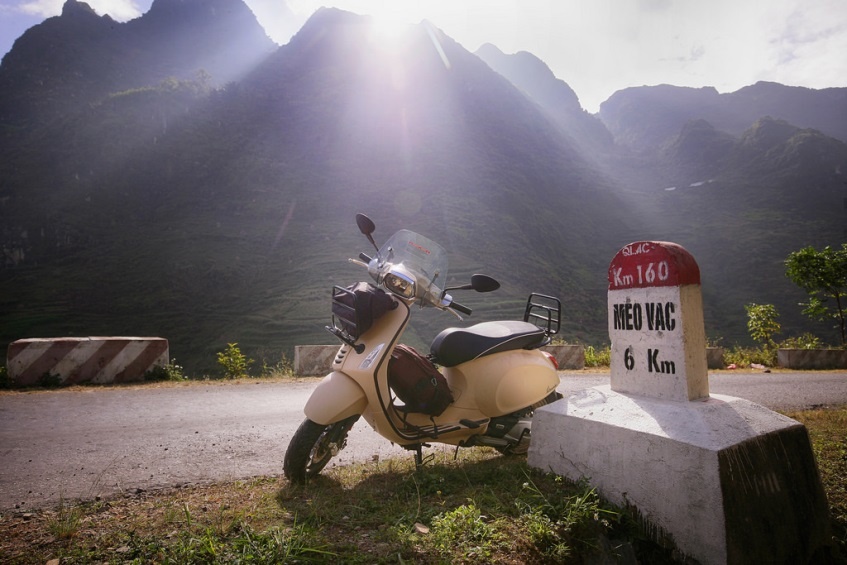 Chinh phuc cao nguyen da Ha Giang bang xe ga hinh anh