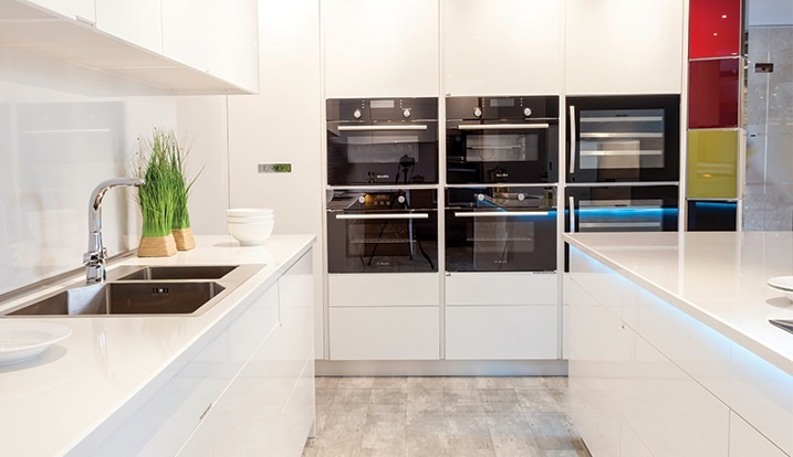 Thi truong thiet bi bep tung bung khuyen mai cuoi nam hinh anh