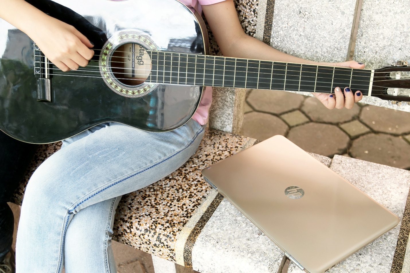 Khoi nguon sang tao - Thoi bung dam me anh 1