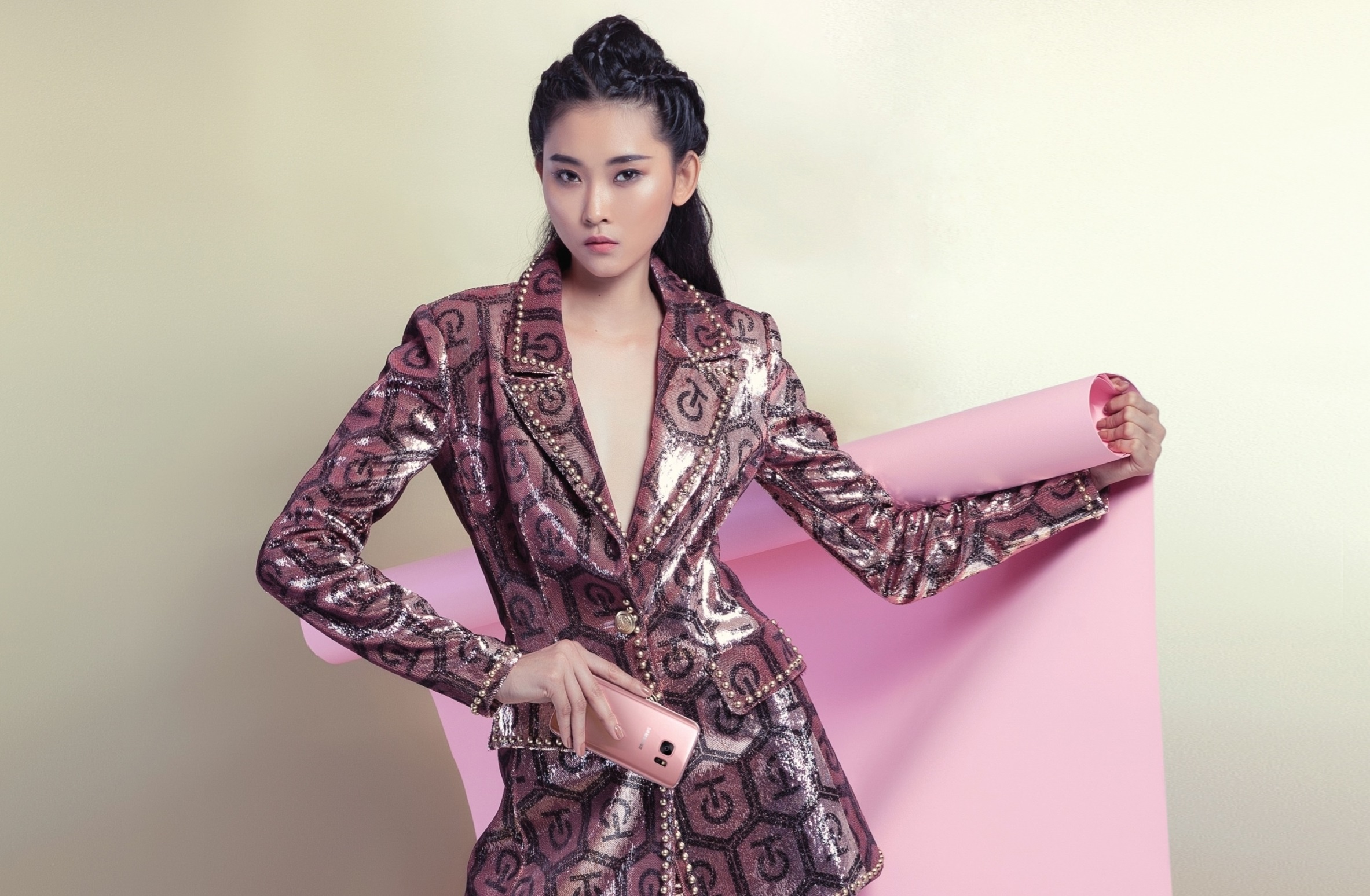 Nhung thiet ke thu dong an tuong cua NTK Cong Tri hinh anh