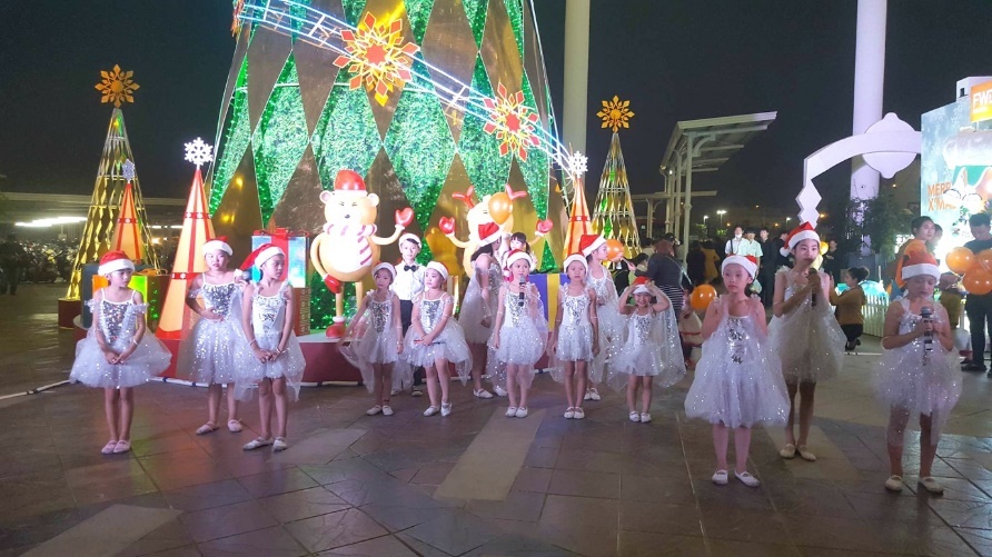 AEON Mall Long Bien anh 2