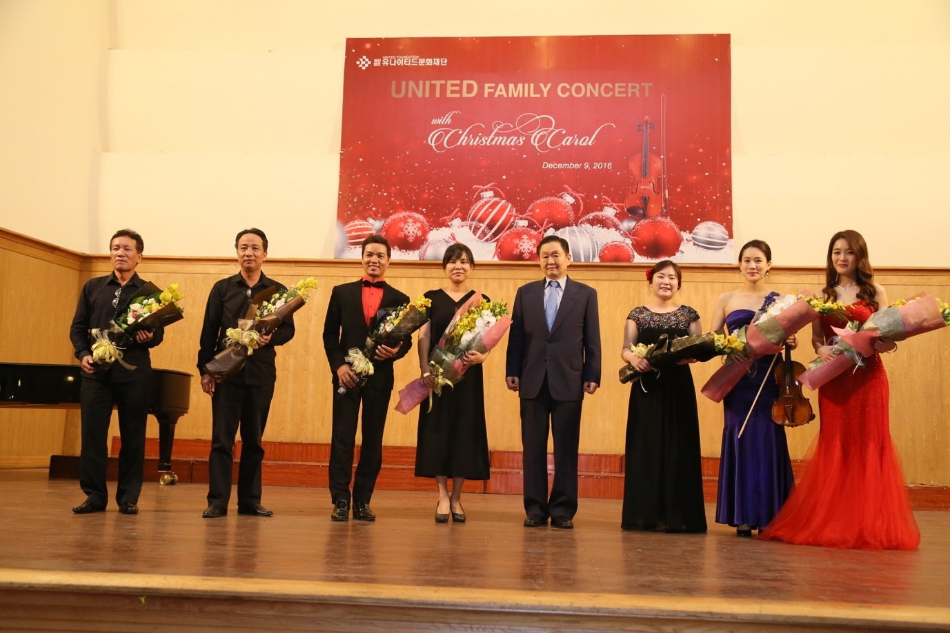 nghe si Viet va Han thang hoa voi nhac co dien anh 7