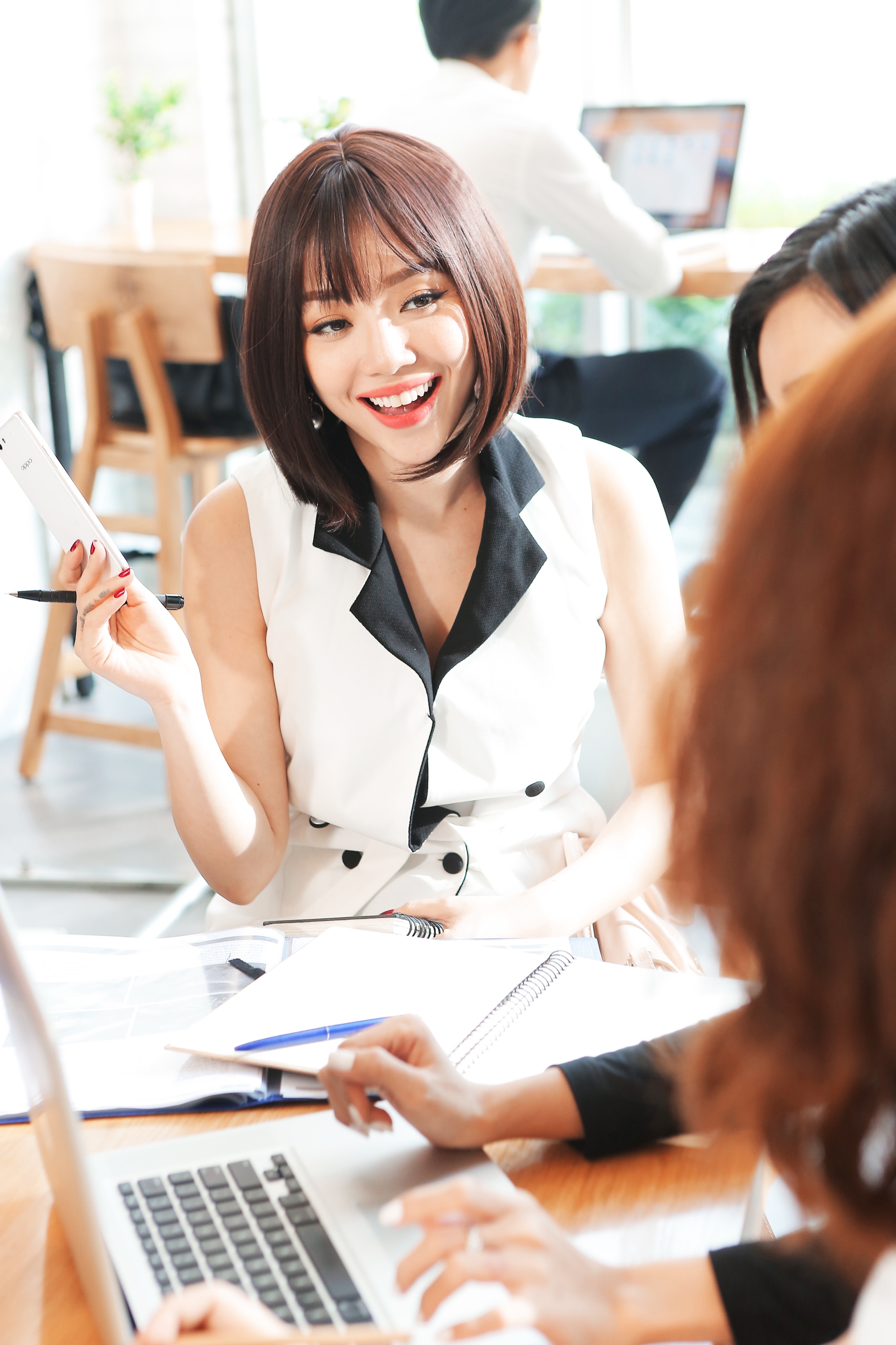 Tóc Tiên, Be your best version ảnh 1 Toc Tien, Be your best version anh 1