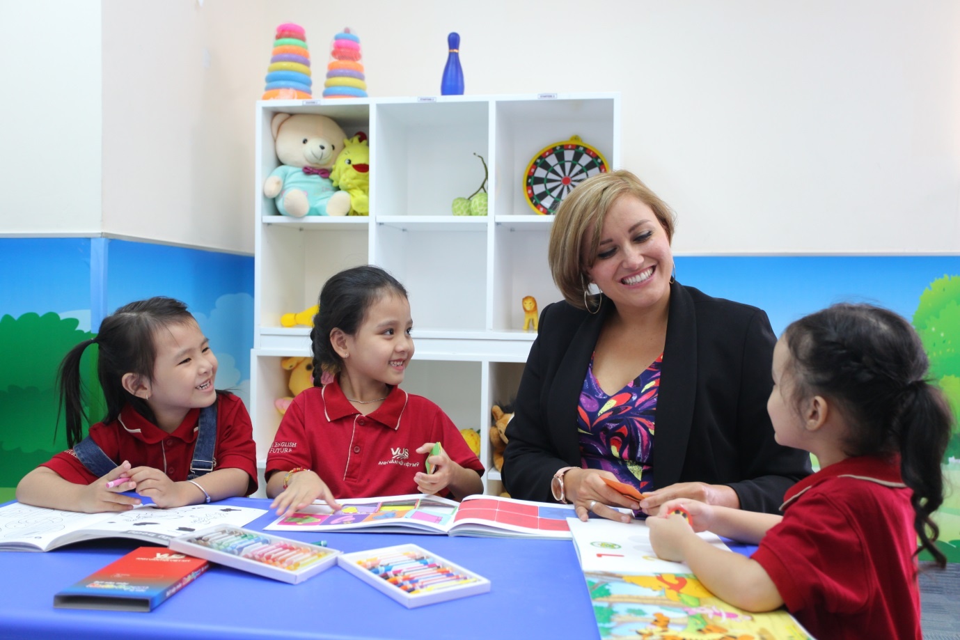 VUS,  He thong Anh van Hoi Viet My anh 1