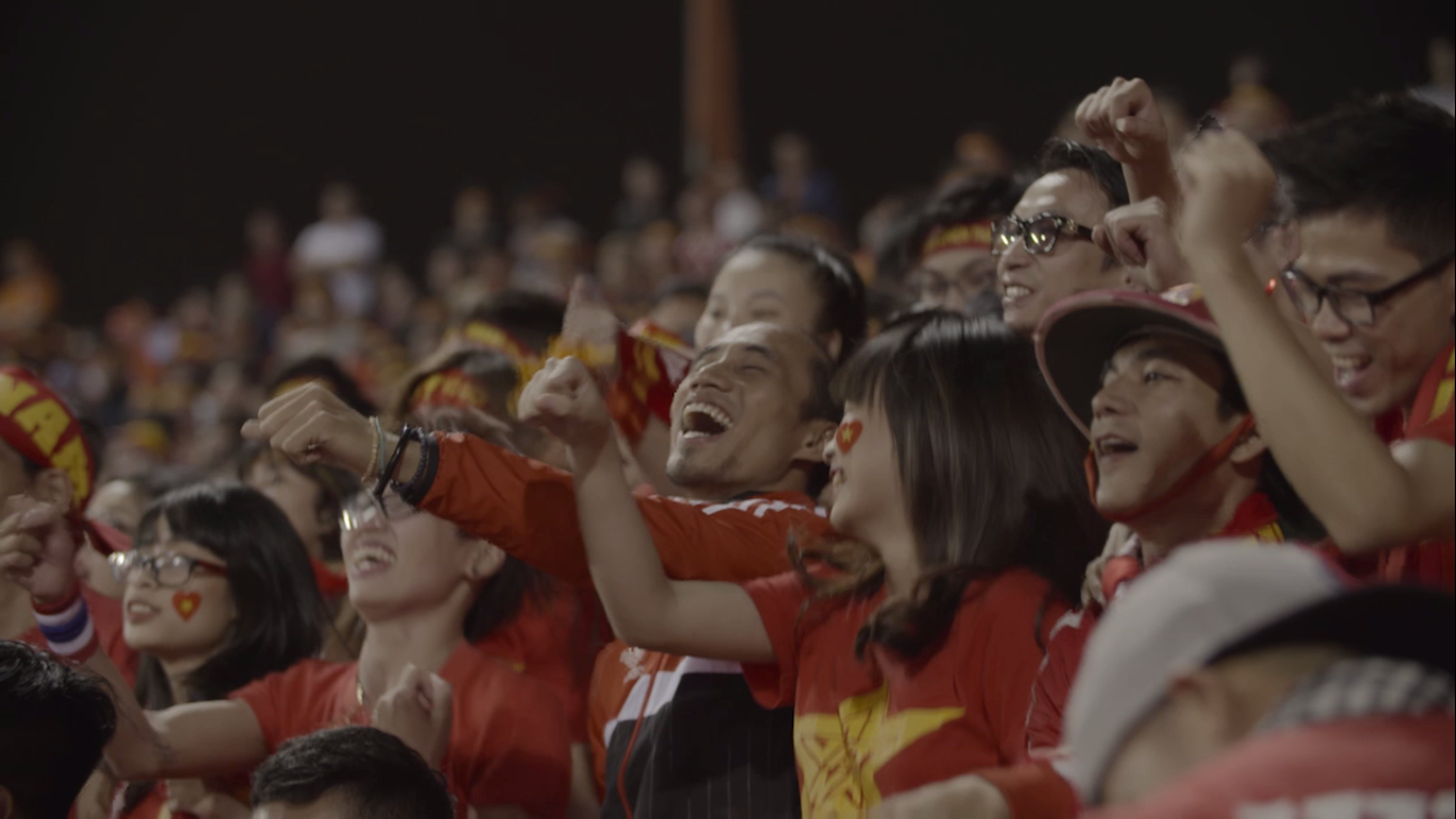 Toc Tien, Pham Anh Khoa tung bai hat truoc giai U21 Quoc te hinh anh