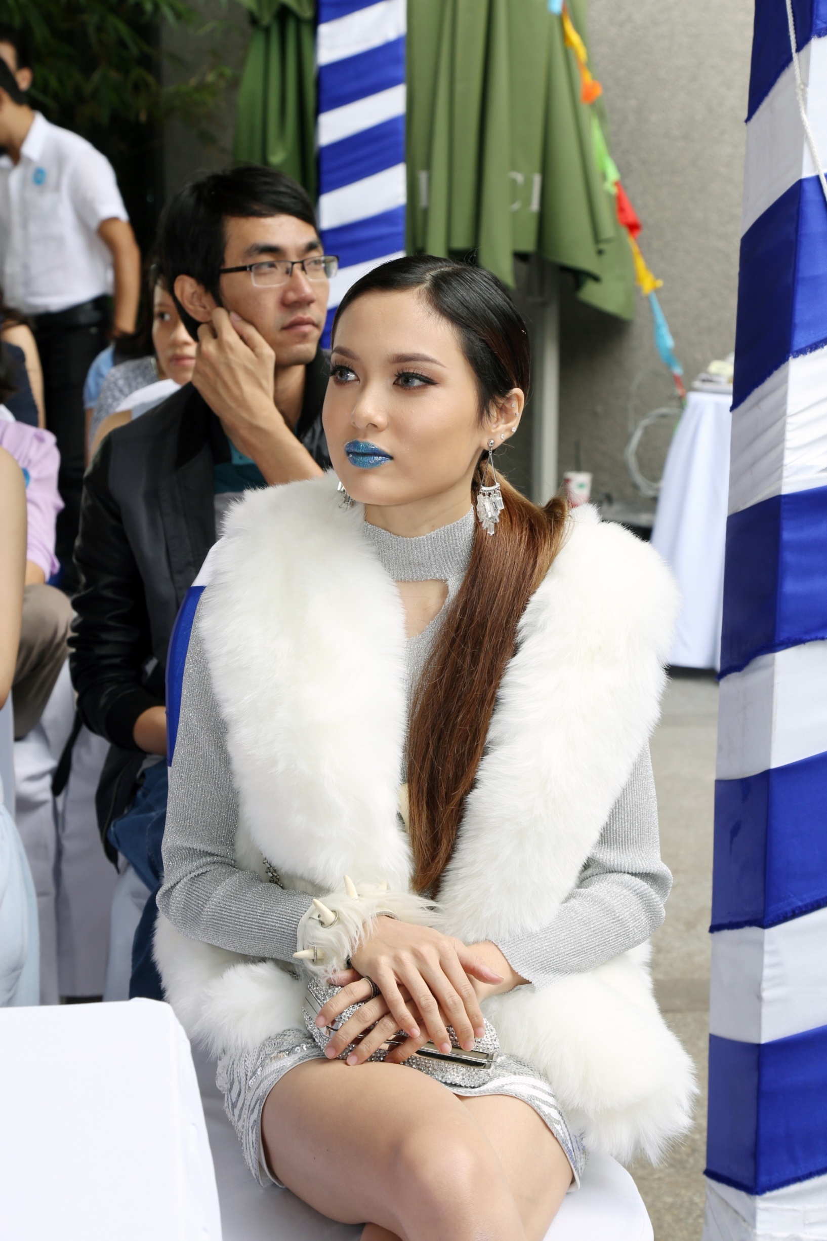 nha bang -5 do anh 3