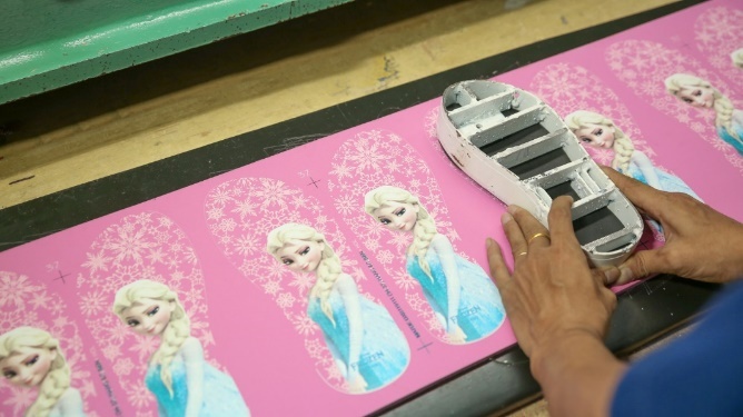 Van de ban quyen thoi trang va co hoi cho doanh nghiep Viet hinh anh