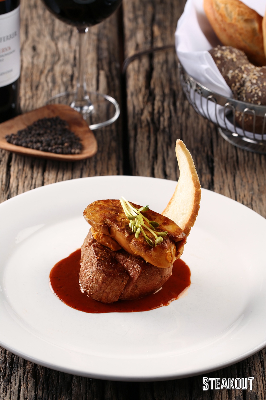 Steakout anh 2