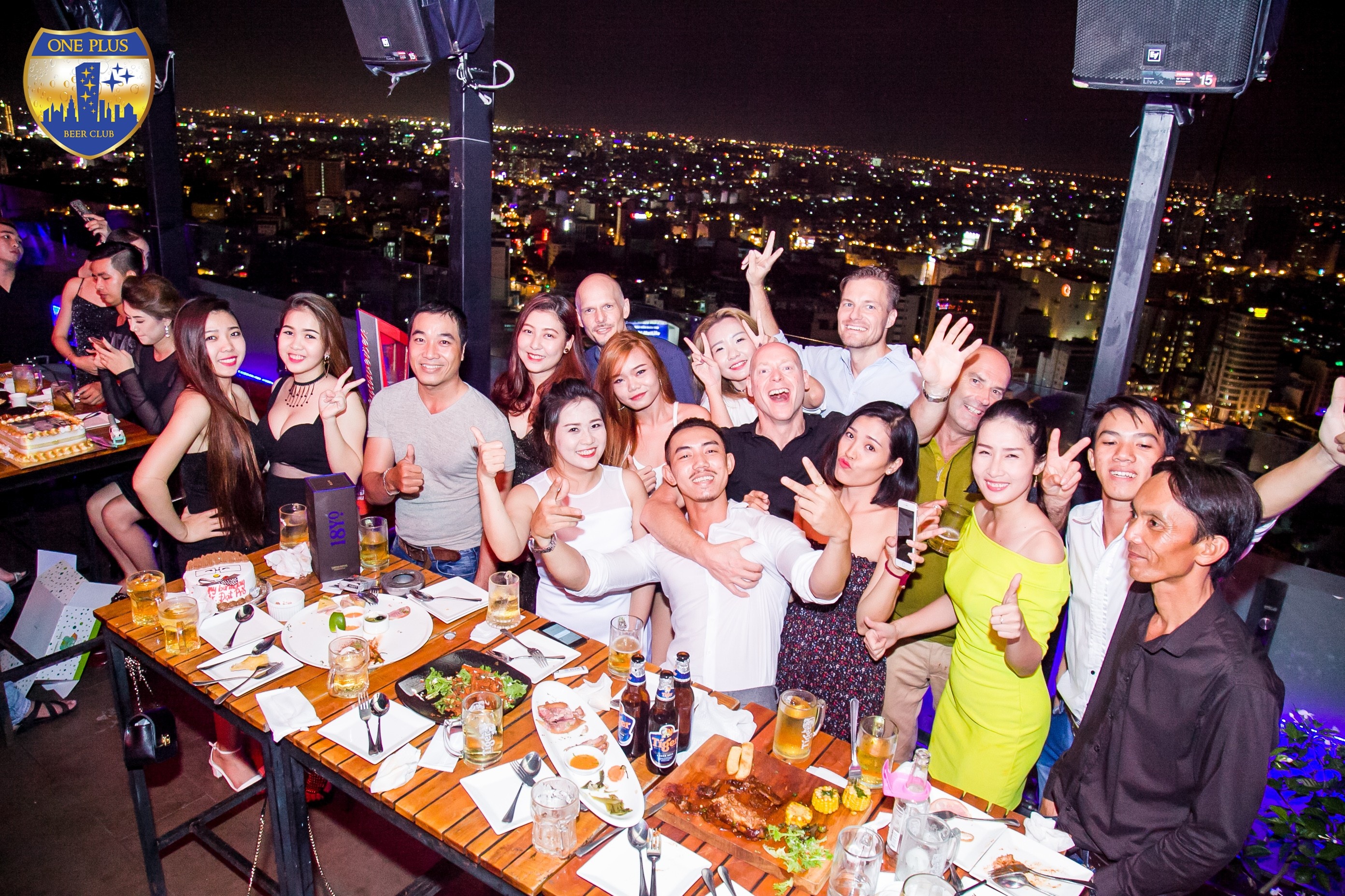 trào lưu thưởng thức beer club roof-top ảnh 3 trao luu thuong thuc beer club roof-top anh 3