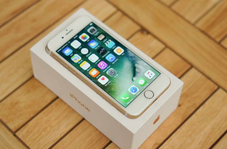 iPhone 7 tra gop tu 9,2 trieu dong hinh anh