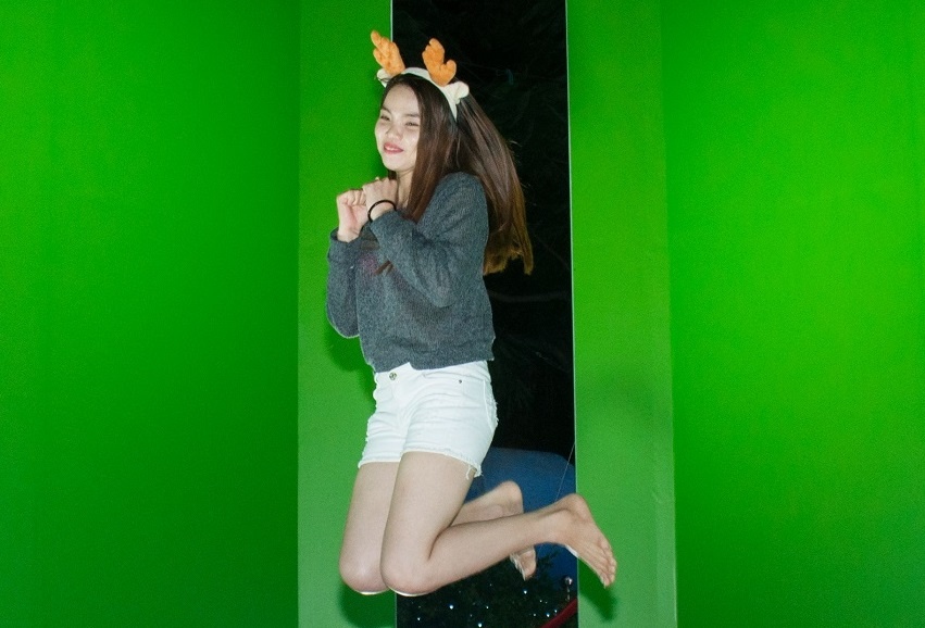 Cac ban nu thich thu voi chuoi su kien chup anh 360 do hinh anh