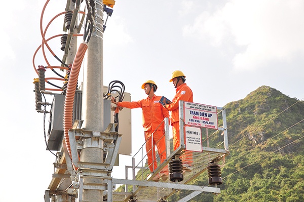 EVN HANOI day manh cong tac an sinh xa hoi hinh anh