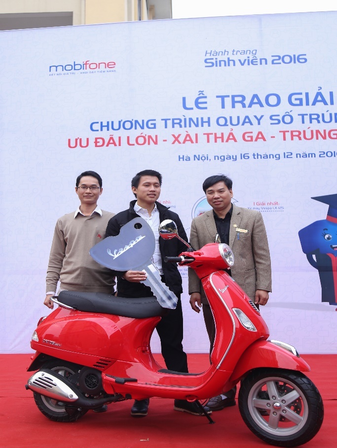 MobiFone,  Hanh trang sinh vien 2016 anh 3