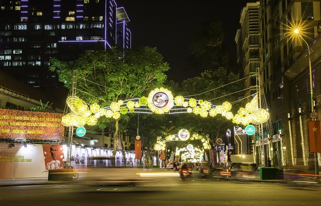 Cong ty Tiep thi Vi Na anh 8