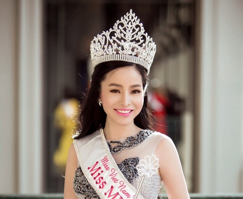 Vuong mien Hoa hau nguoi Viet the gioi tim duoc chu nhan hinh anh