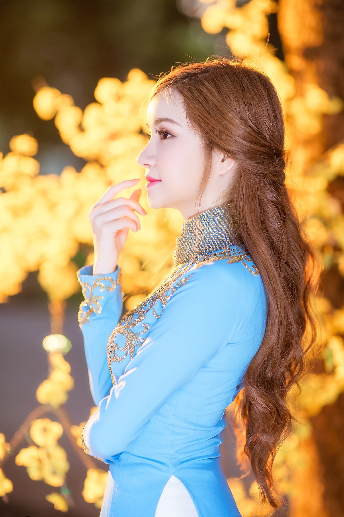 A hau Huyen Co anh 5