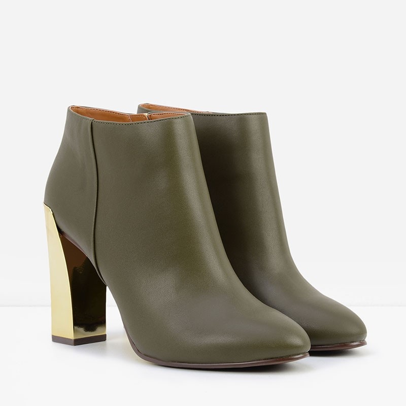 10 phu kien streetstyle cuoi nam anh 2