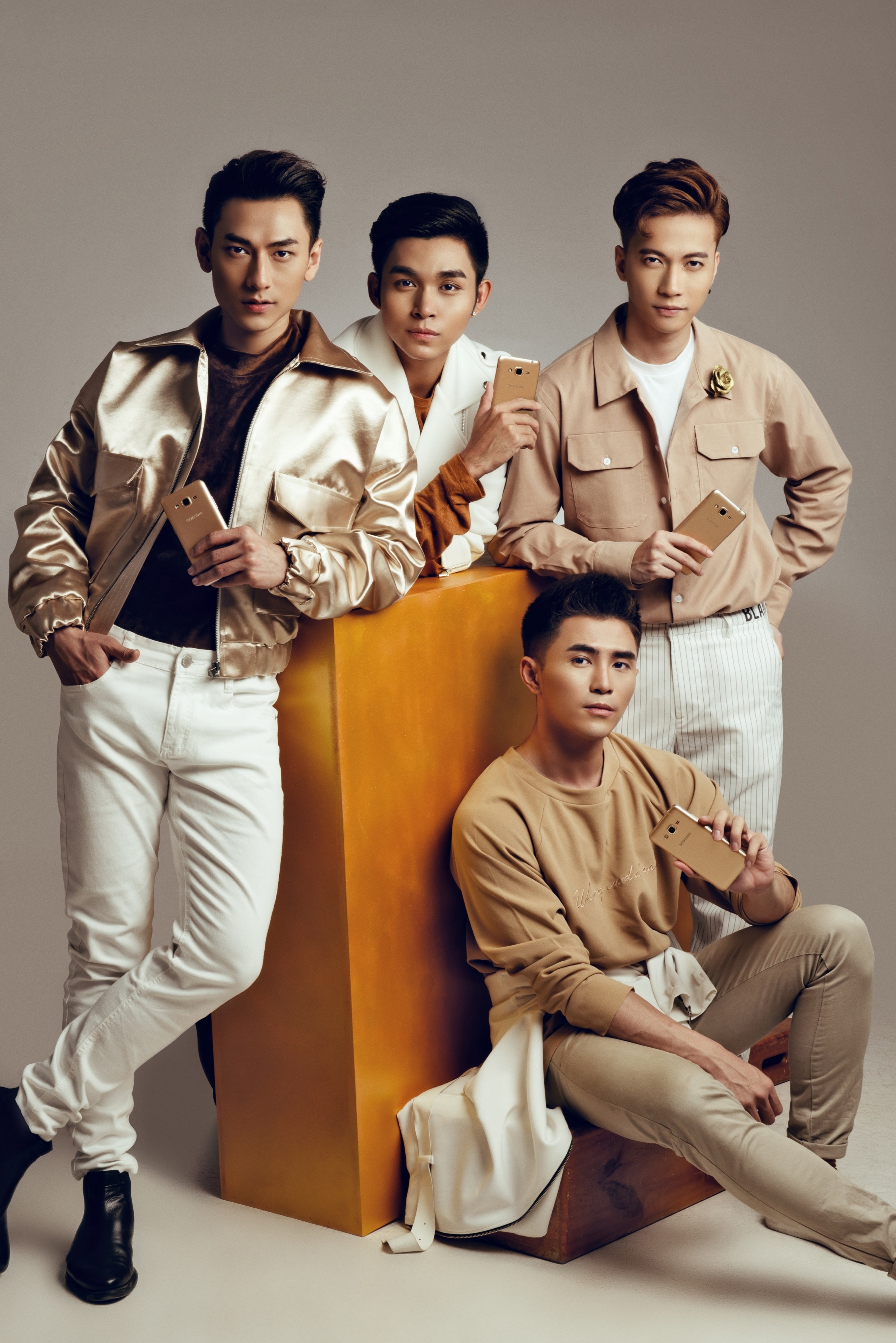 365 tung bo anh tai hop anh 6