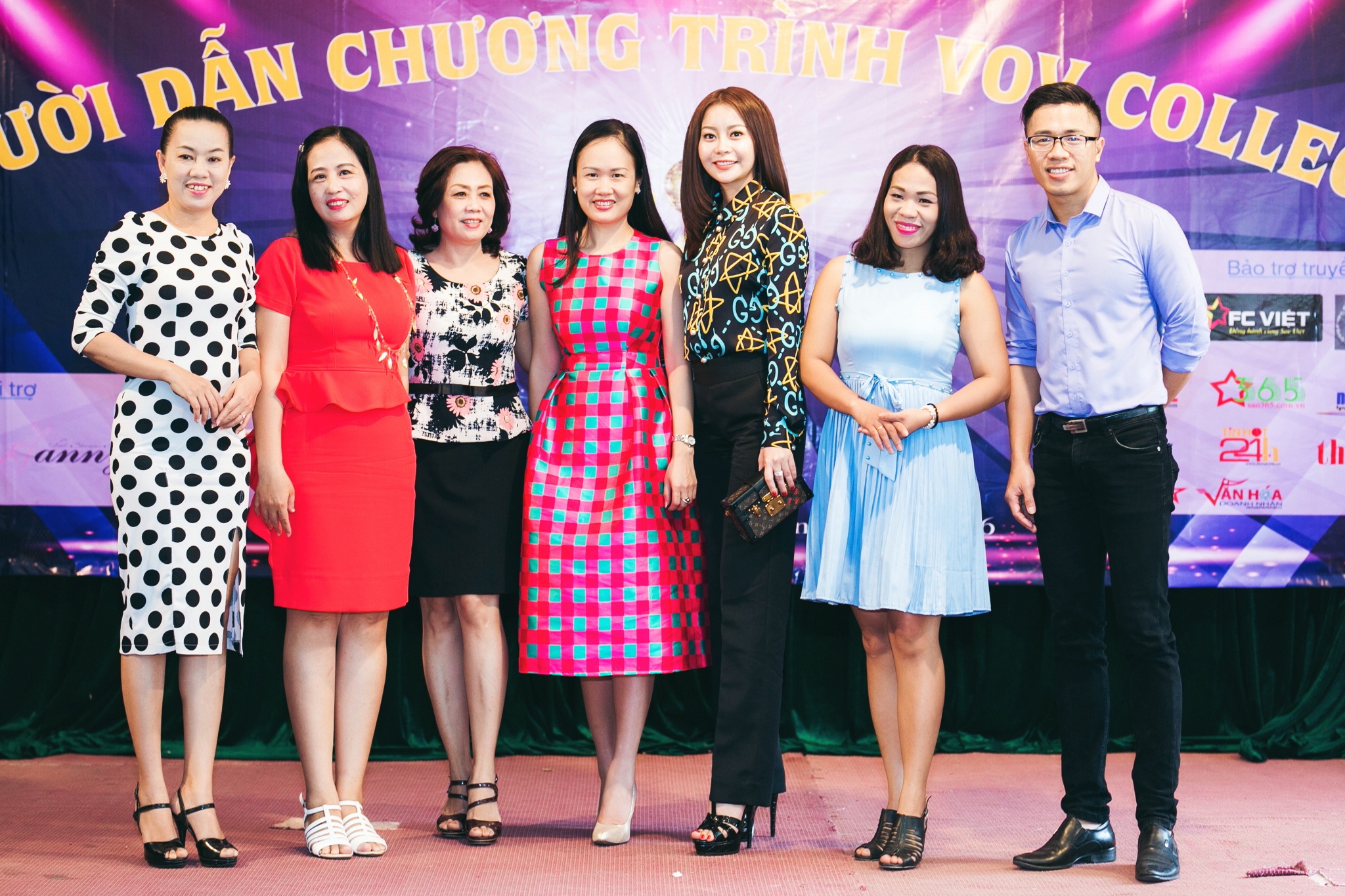 Hoa hau Hai Duong,  Hoa hau Ao dai Viet Nam tai My anh 2