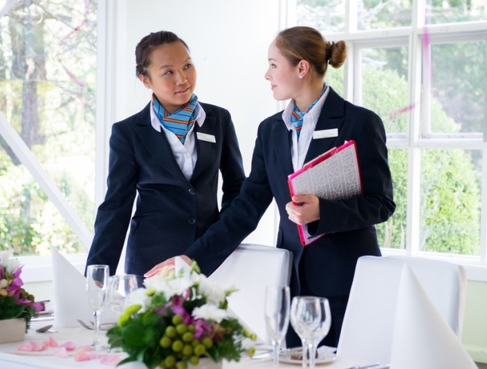 Tim hieu du hoc nganh quan tri khach san tai Australia hinh anh