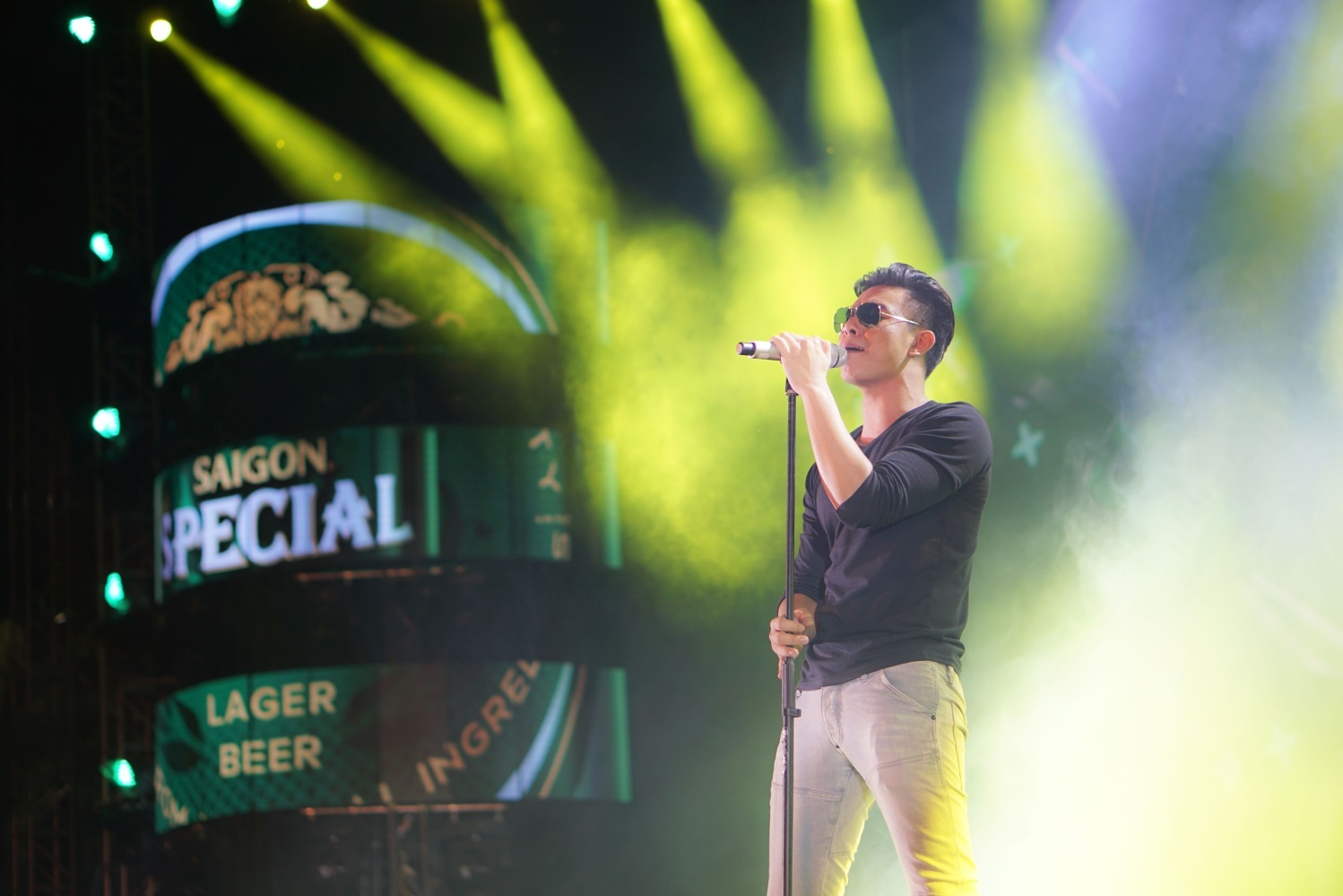 Bia Sài Gòn,  Bia Saigon Countdown Party 2017 ảnh 1 Bia Sai Gon,  Bia Saigon Countdown Party 2017 anh 1