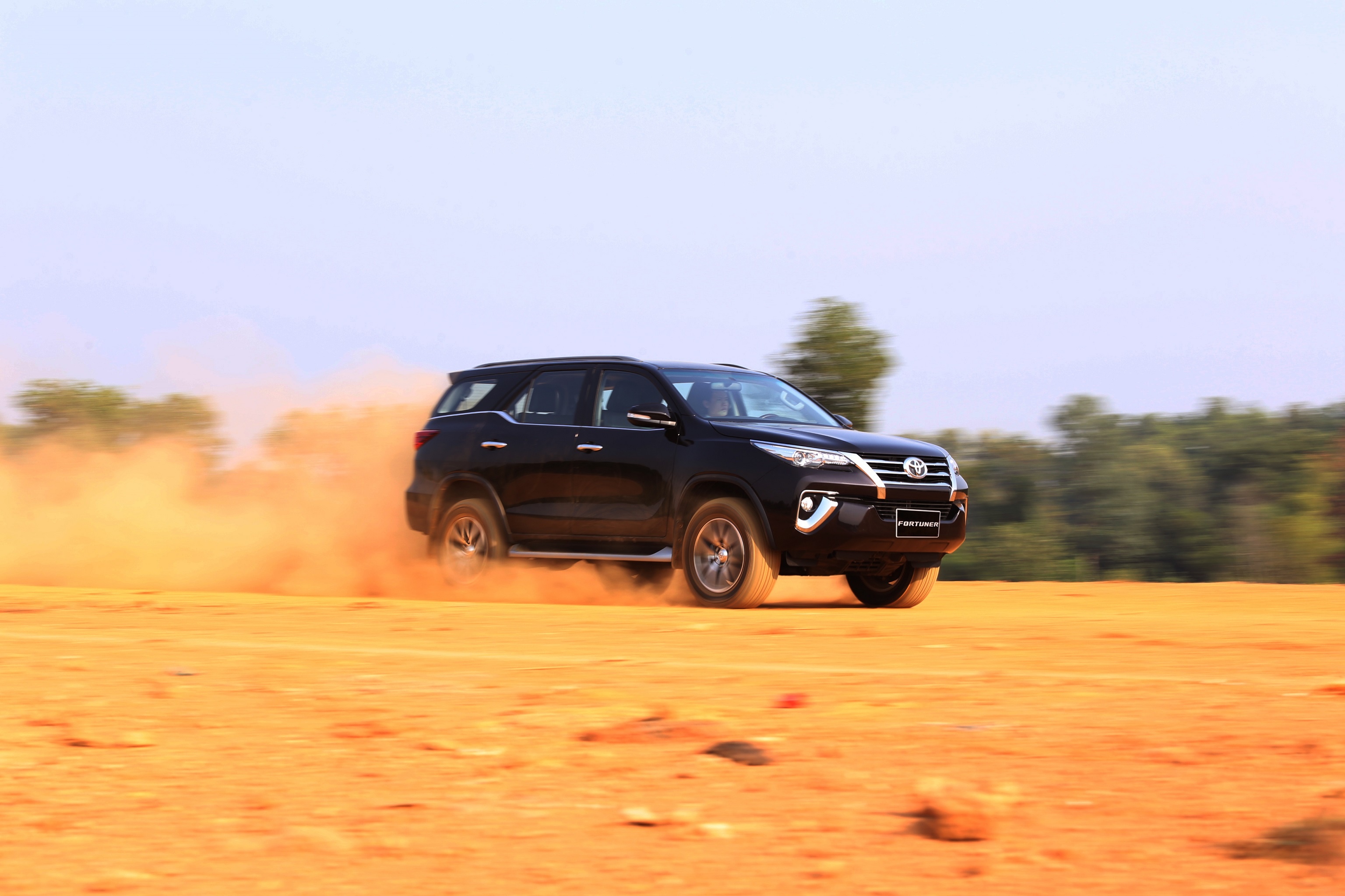 10 diem dang cho doi cua Fortuner 2017 anh 7