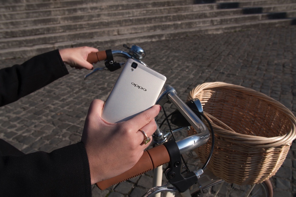 Lazada, Oppo F1 ảnh 3 Lazada, Oppo F1 anh 3