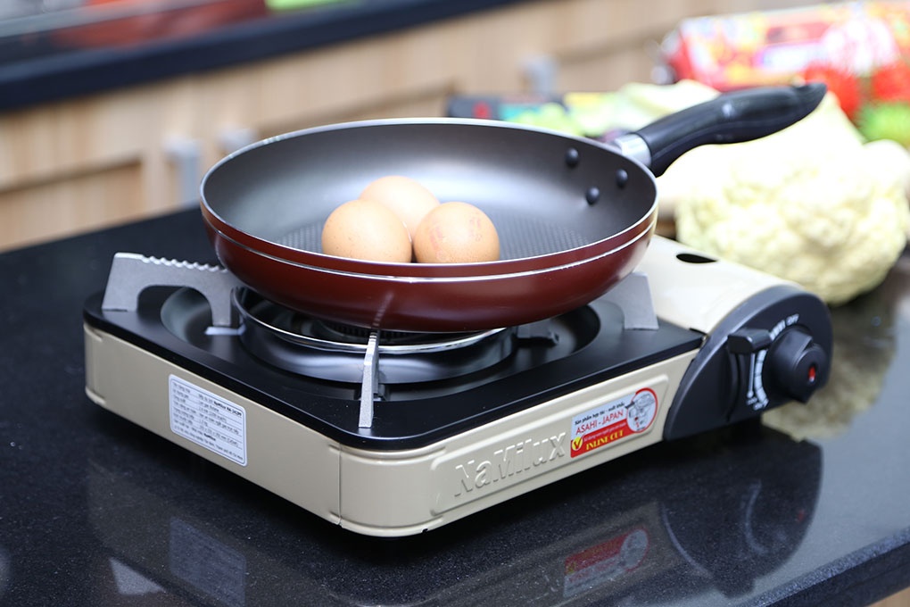 Nhung do gia dung khong the thieu trong dip Tet hinh anh