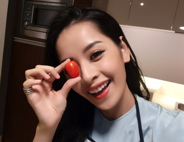 Oppo li xi 300.000 dong cho khach hang mua smartphone F1s hinh anh