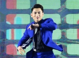 Mobifone to chuc chuong trinh ca nhac cho cong nhan hinh anh