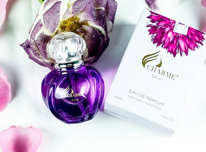 Nuoc hoa 'made in Vietnam' Charme hut nguoi dung tre hinh anh