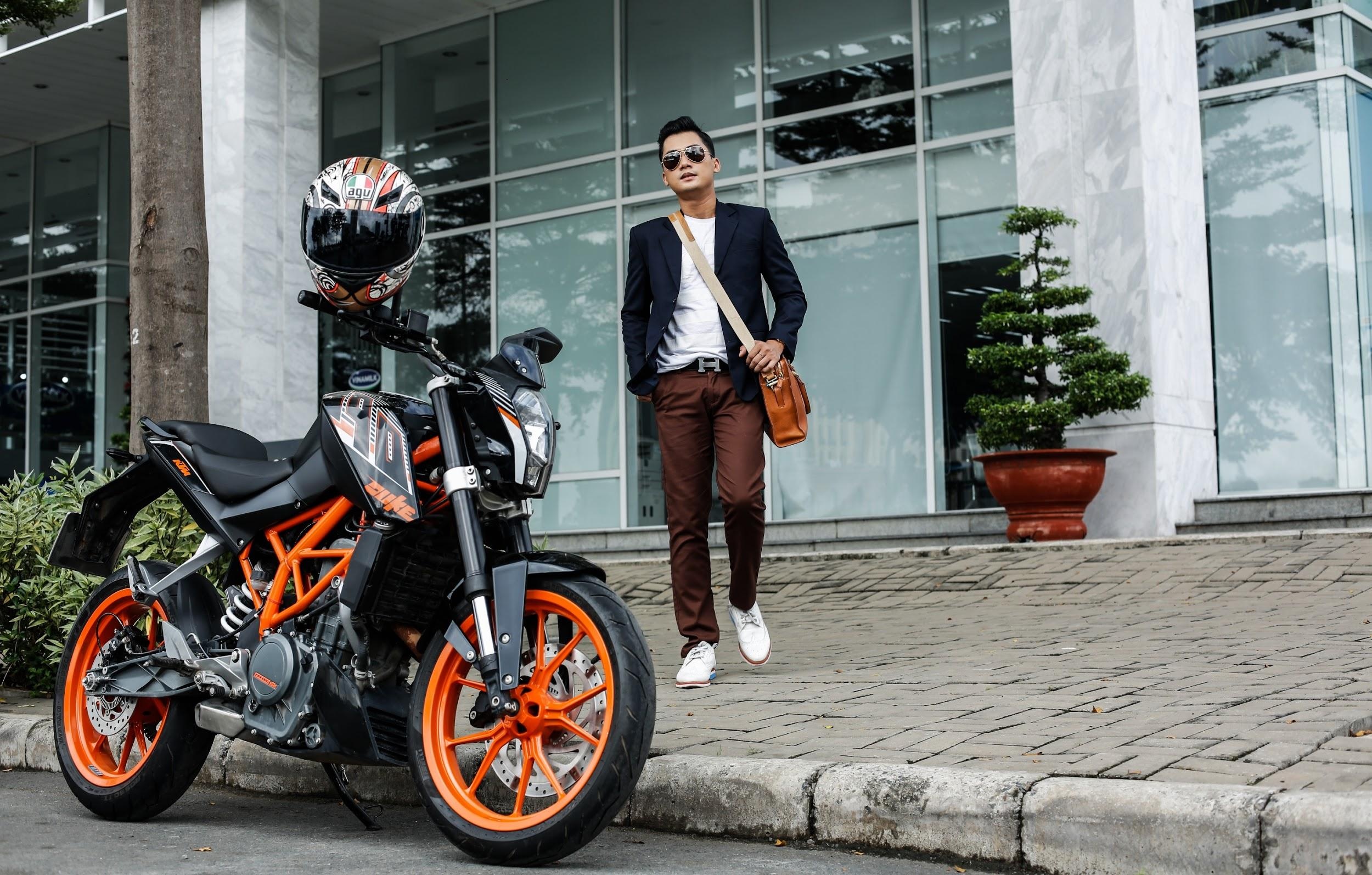 KTM 390 Duke va 1290 Super Adventure anh 5