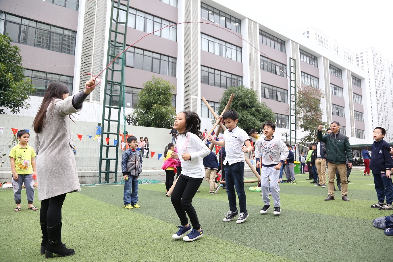 Hoi xuan Vinsers 2017 anh 8