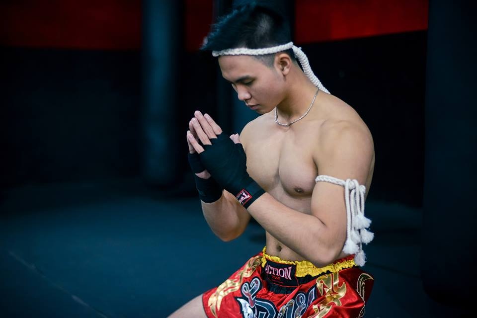 Nhan vien VPBank day an tuong trong bo anh boxing hinh anh