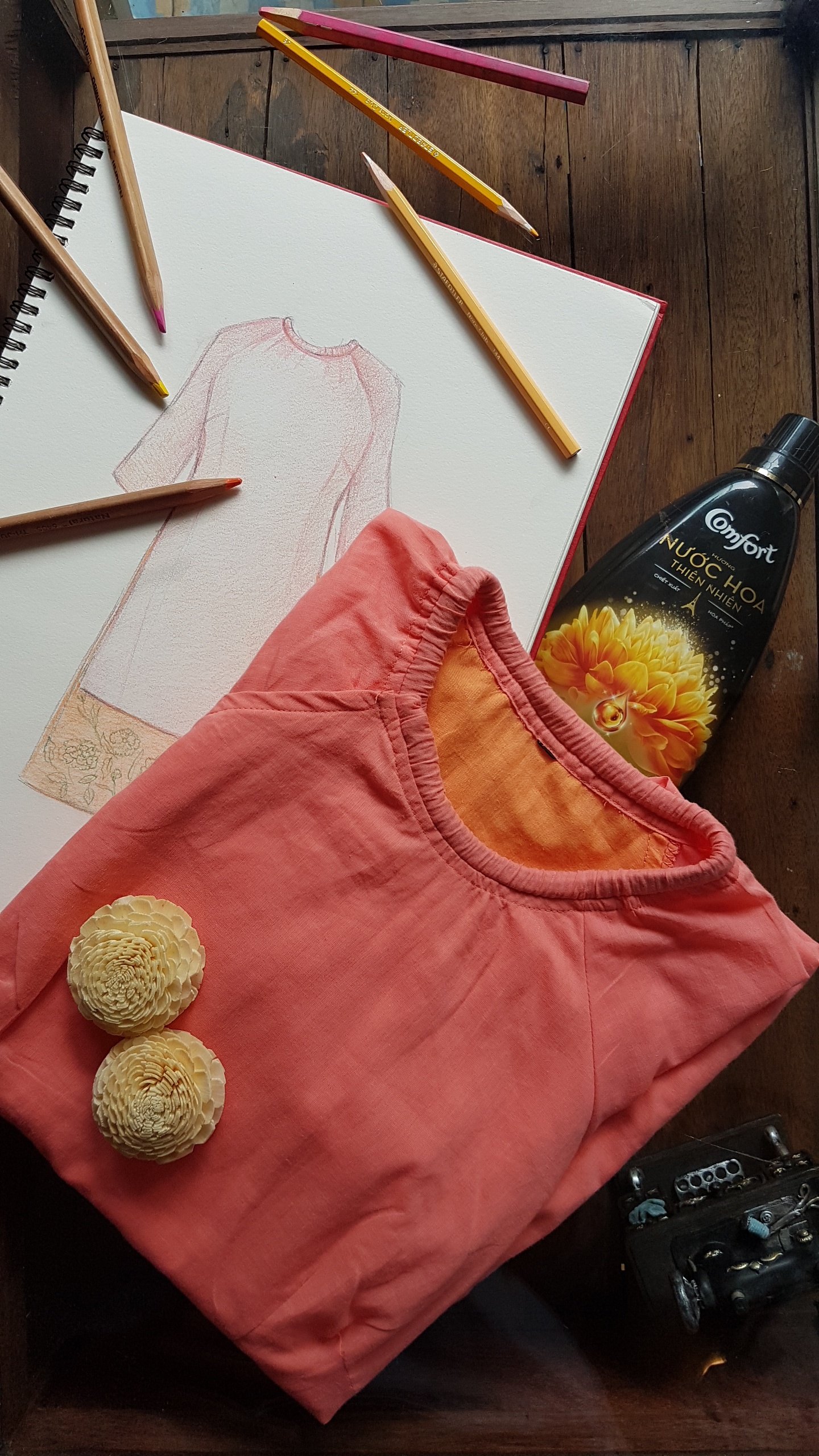 Comfort Hương Nước Hoa Thiên Nhiên,  áo dài cách tâ ảnh 2 Comfort Huong Nuoc Hoa Thien Nhien,  ao dai cach ta anh 2