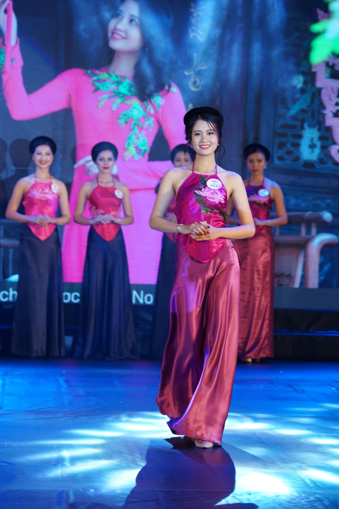 Miss & Mr VPBank 2016 anh 3