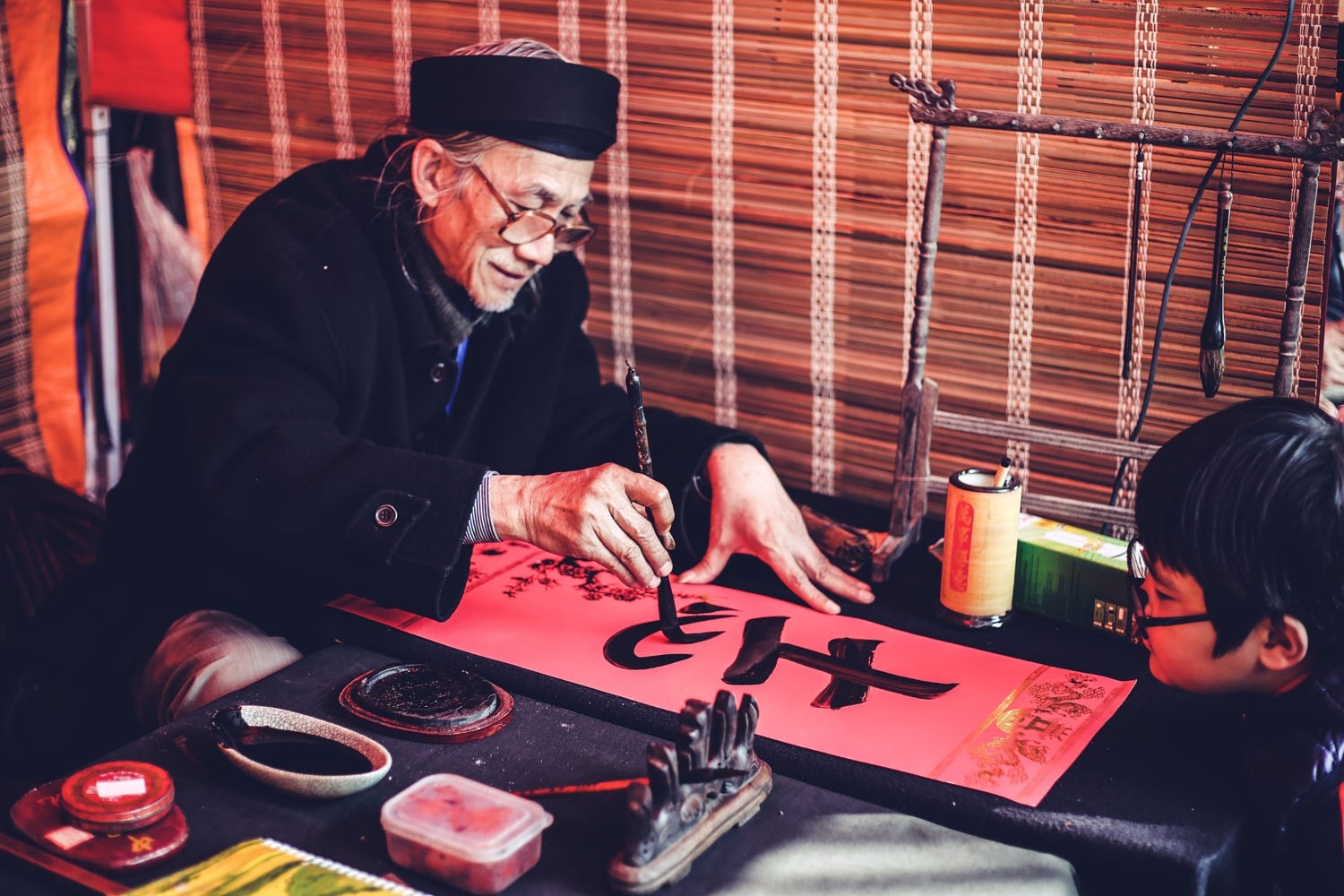 5 mui huong cu nghe la biet Tet sap ve hinh anh